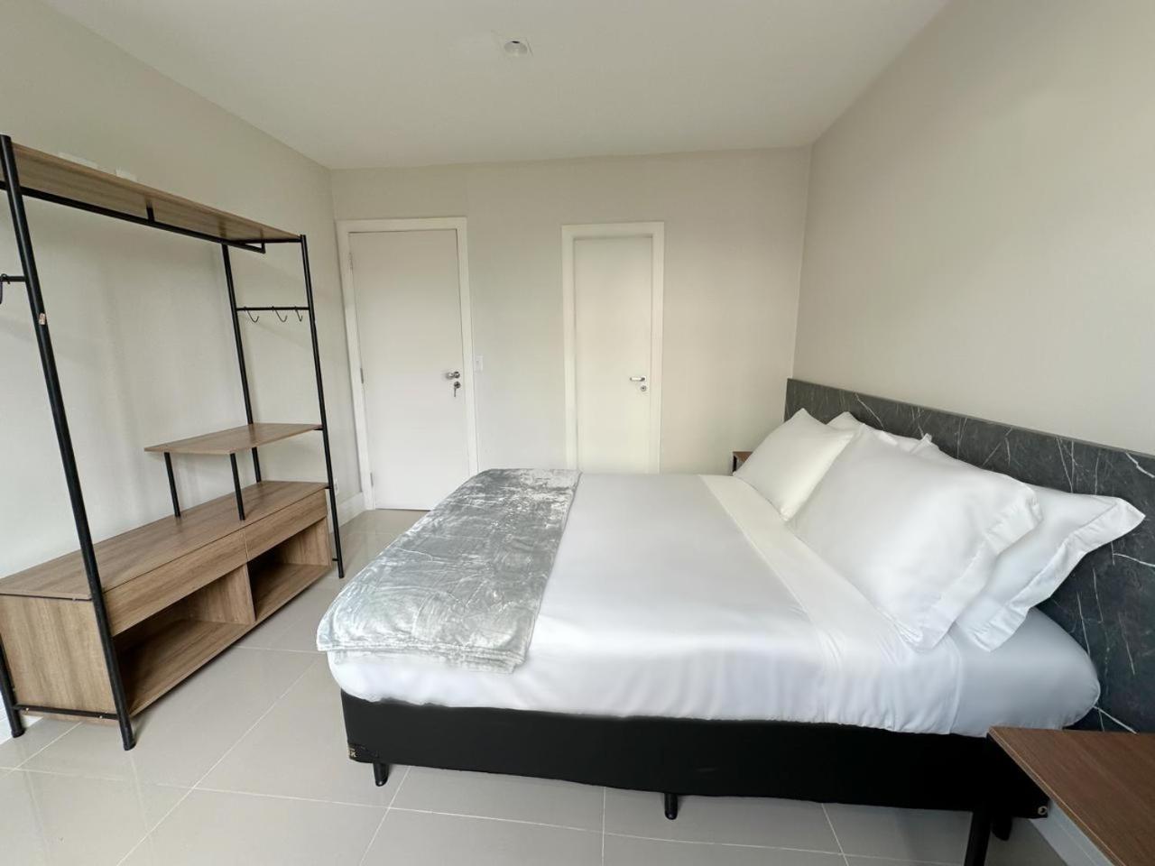 Dora Apartment